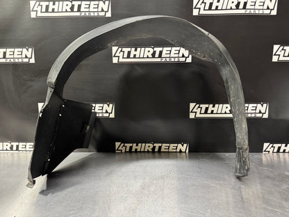 2004 PONTIAC GTO OEM RF FENDER LINER 92076174 OEM #L254