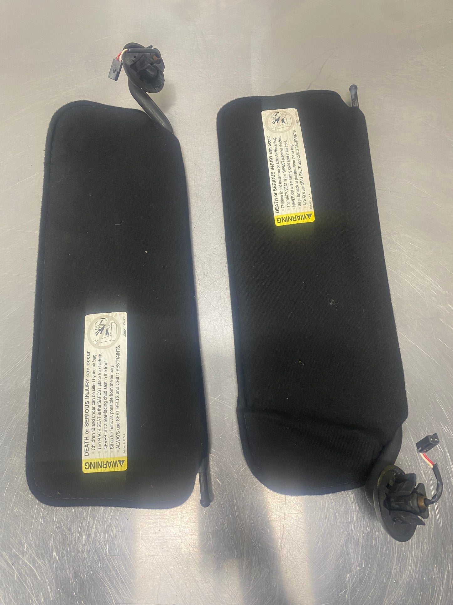 97-04 CORVETTE C5 OEM SUN VISORS PAIR 24-06