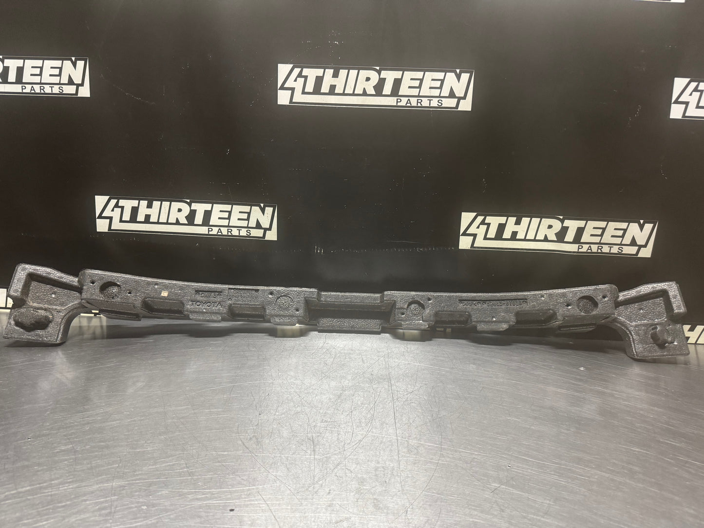 09-15 TOYOTA VENZA REAR BUMPER IMPACT ABSORBER 52615-0T010 OEM #N454