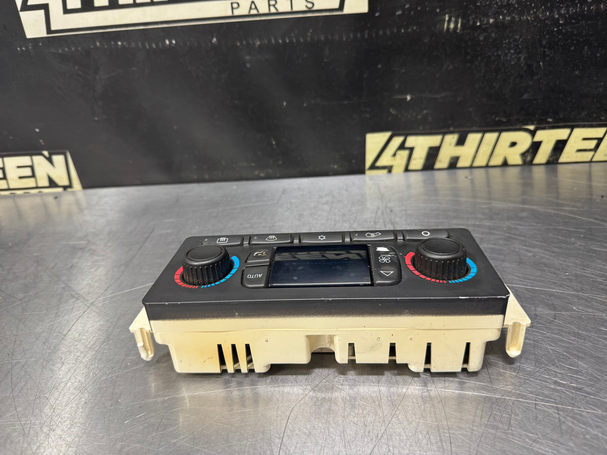 03-06 CHEVROLET SILVERADO CLIMATE CONTROL MODULE 10367041 OEM #N982