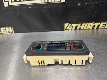 03-06 CHEVROLET SILVERADO CLIMATE CONTROL MODULE 10367041 OEM #N982