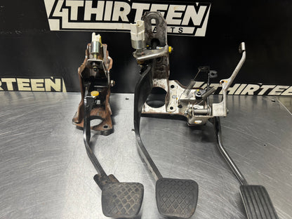 92-95 HONDA CIVIC 94-01 ACURA INTEGRA MANUAL PEDAL ASSEMBLY OEM #N212
