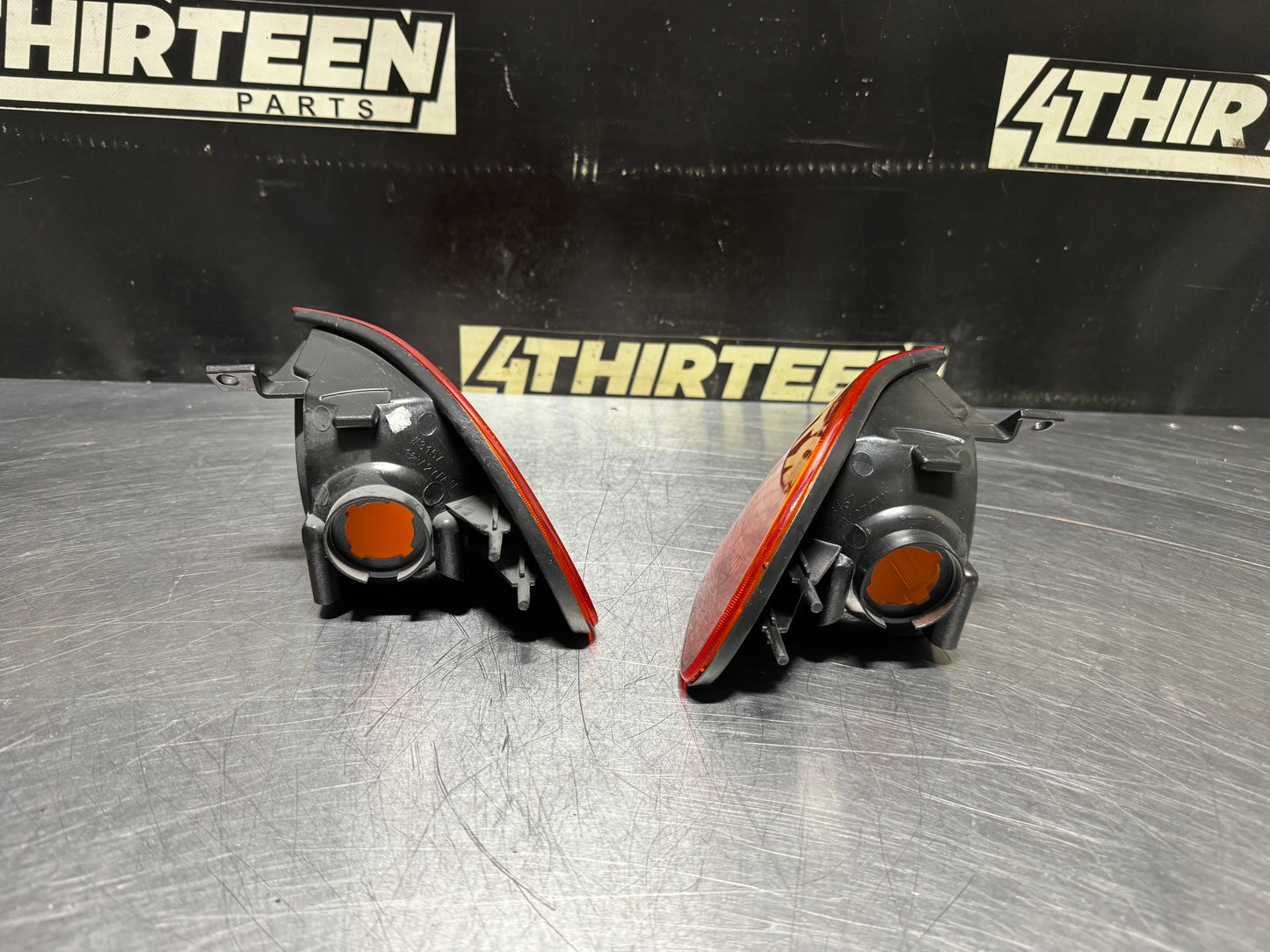 92-95 HONDA CIVC COUPE/HATCHBACK AMBER TURN SIGNAL CORNER LIGNTS #N659