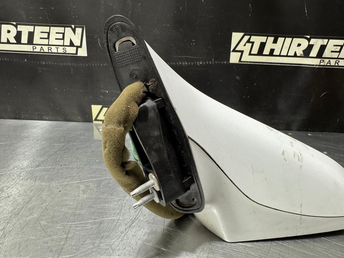 2010-2015 CAMARO HEATED LF DRIVER SIDE MIRROR WHITE #N740