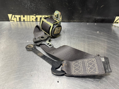 04-06 PONTIAC GTO RIGHT HAND SEATBELT WITH RETRACTOR OEM #X35
