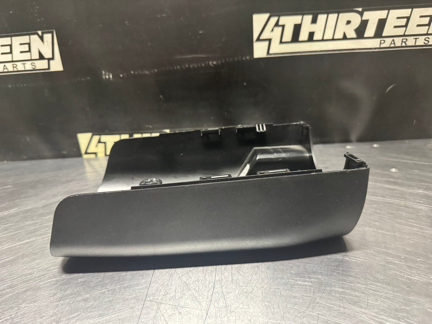 2015-2017 FORD MUSTANG GT LOWER STEERING COLUMN BEZEL TRIM OEM #N429