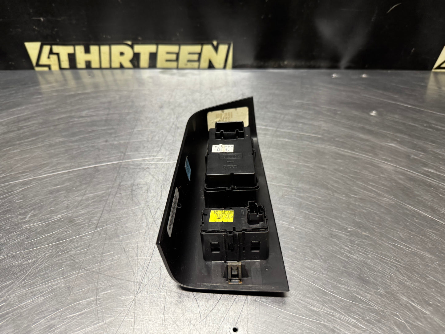 08-12 FORD F250/350 LH DRIVER MASTER WINDOW SWITCH 8C3T-14B133-AC35B8 OEM #N759