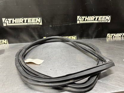 04-06 PONTIAC GTO RH PASSENGER DOOR SILL WEATHER STRIP SEAL OEM #N717