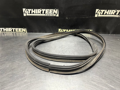 1997-2004 CORVETTE C5 COUPE TRUNK/HATCH SEAL OEM #N526