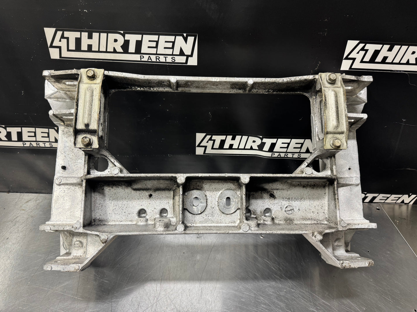 97-04 C5 CORVETTE REAR SUBFRAME CRADLE 10266823 OEM #N62