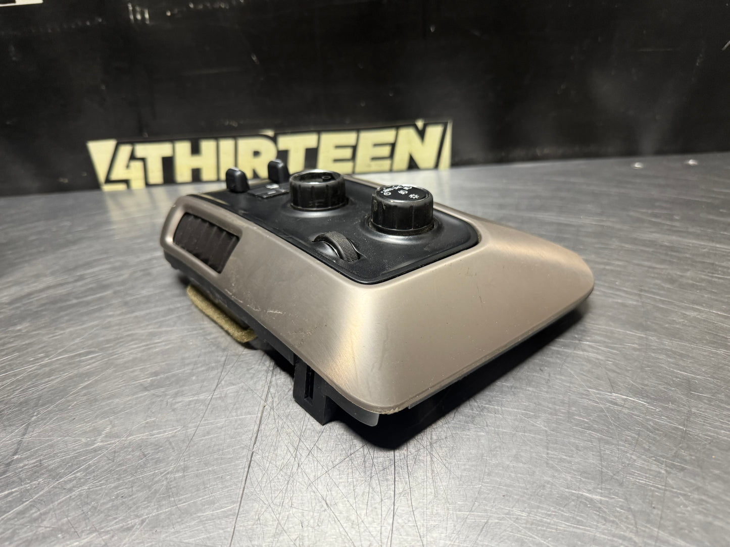 2015-2019 CHEVY SILVERADO 1500 2500 HEADLIGHT, 4x4, TOW CONTROL PANEL OEM #N434
