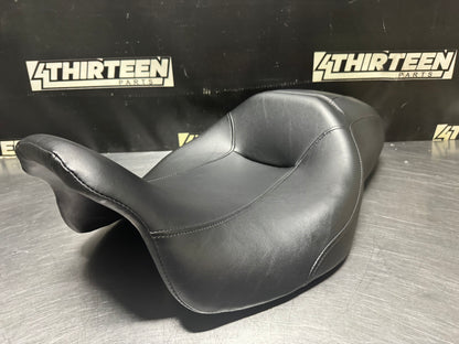 08-25 HARLEY DAVIDSON ROAD GLIDE TOURING SUNDOWNER LOW DEEP SEAT OEM #N562
