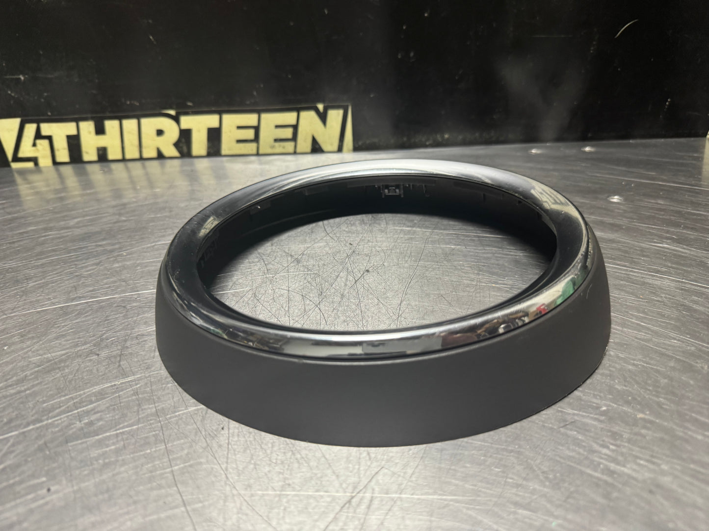 10-14 FORD MUSTANG GT RH DOOR SPEAKER TRIM RING OEM #N778