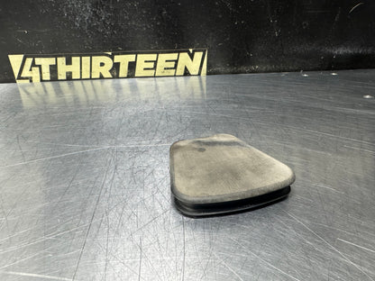 97-04 C5 CORVETTE TORQUE TUBE INSPECTION COVER PLUG 12551987 OEM #X32