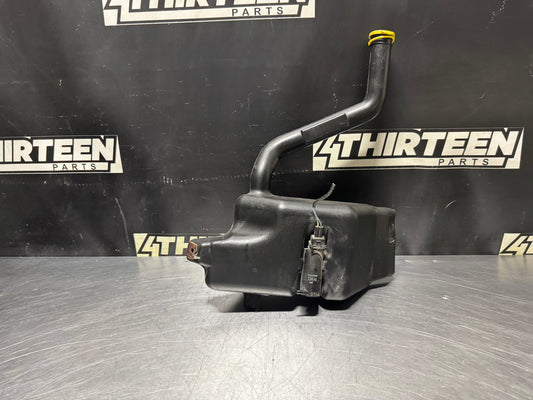 2004-2006 PONTIAC GTO WINDSHIELD WASHER AND PUMP RESERVOIR 4053229 OEM #N323