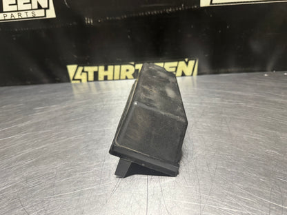 2004 PONTIAC GTO PCM BRACKET COVER 92117908 OEM #N572