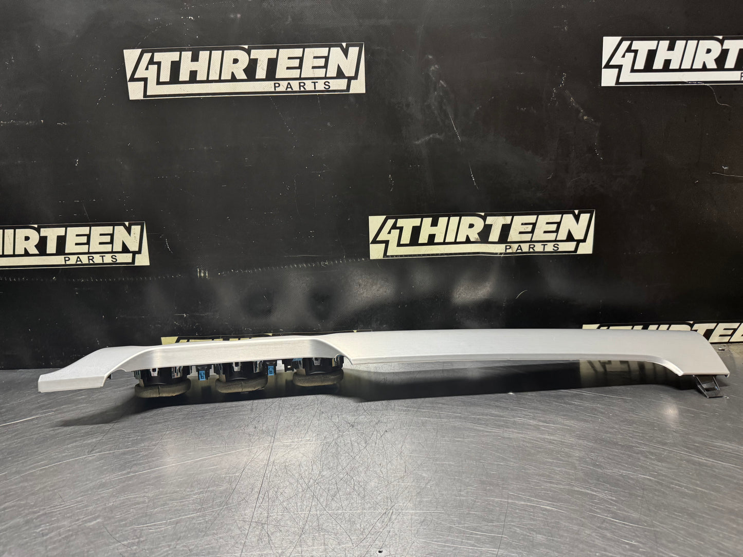 2017 FORD MUSTANG GT CENTER DASH TRIM WITH VENTS FR3B-63044A92 #766