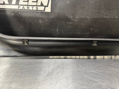 1997-2004 C5 CORVETTE DRIVER SIDE DOOR SILL KICK PANEL LH BLK OEM 10247091 #L462
