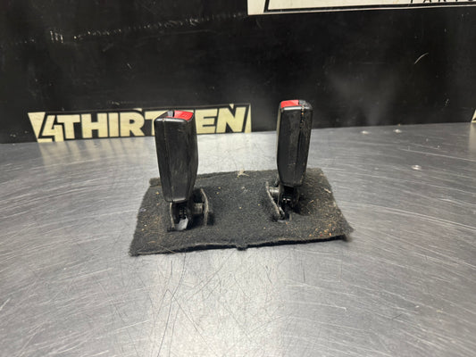 04-06 PONTIAC GTO REAR SEAT BELT RECEIVERS OEM #N296