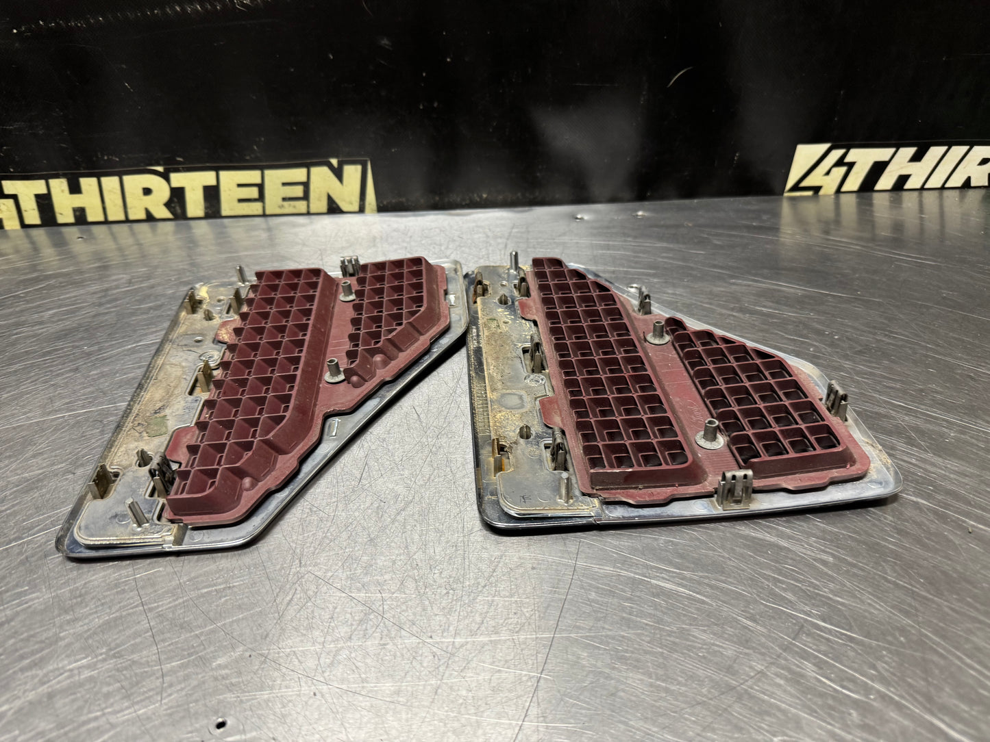 08-10 FORD F450 LH AND RH FENDER BADGES 8C34-45000A72-B OEM #N762