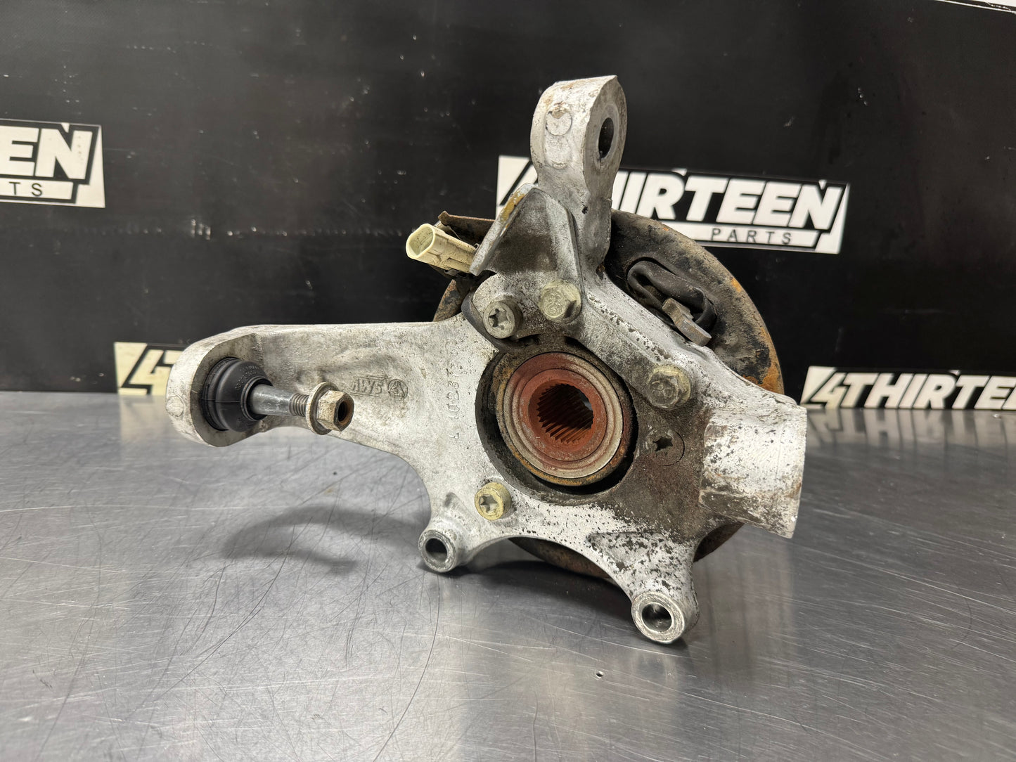 1997-2004 CORVETTE C5 RIGHT REAR SPINDLE KNUCKLE HUB OEM #N71