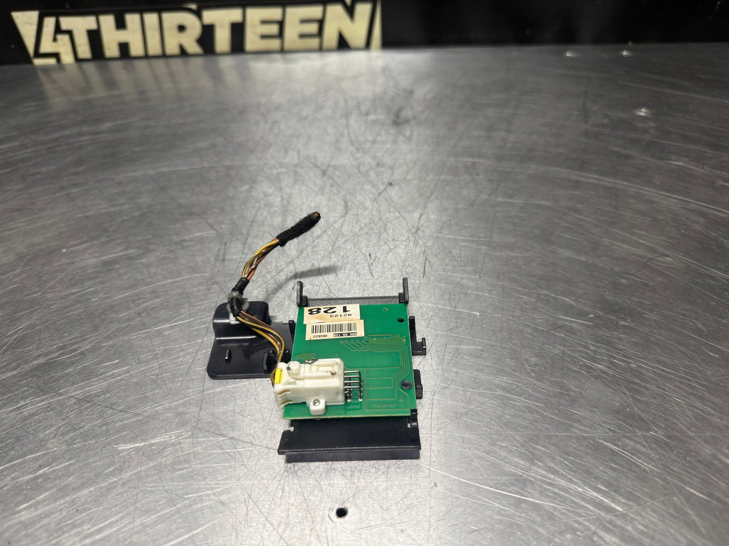 04-06 PONTIAC GTO SUN LOAD TEMPERATURE LIGHT SENSOR MODULE 92123128 #N294