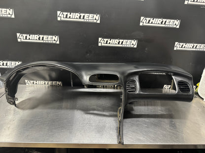 97-04 CORVETTE C5 BLK DASH PAD PANEL W/O HUD OEM #L474