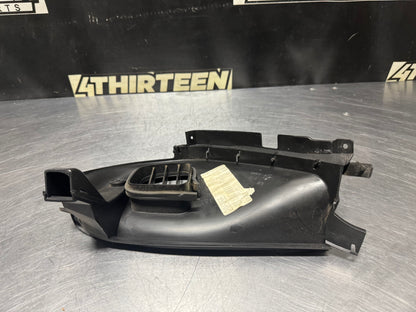 04-06 PONTIAC GTO RH PASSENGER SIDE DEFROST VENT TRIM OEM #N298