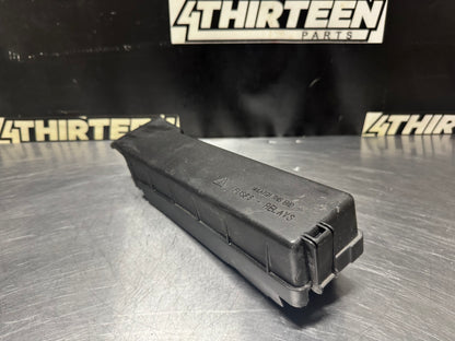 04-06 PONTIAC GTO UNDER HOOD FUSE BOX LID 92169852 OEM #N258