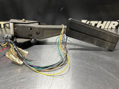 1997 - 2004 CORVETTE C5 LS1 DBW THROTTLE GAS PEDAL OEM #N172