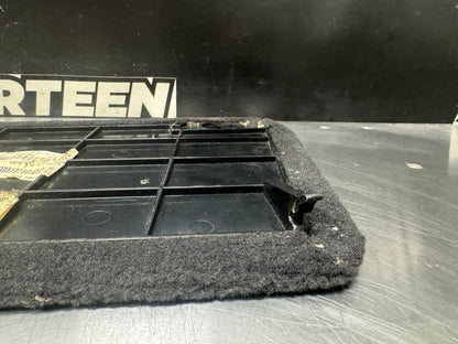 97-04 C5 CORVETTE PASSENGER FOOTWELL CARPET TRIM OEM 10352378 #L335