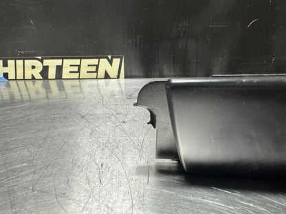 04-06 PONTIAC GTO CENTER CONSOLE LOWER COMPARTMENT #N136