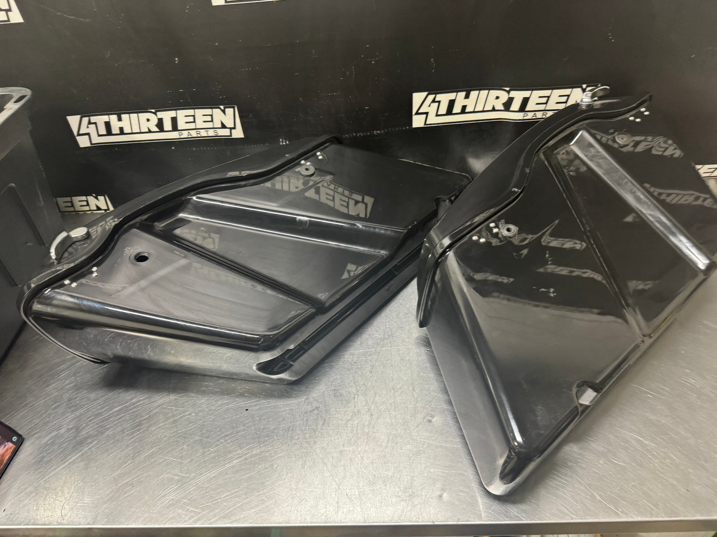 2010 HARLEY DAVIDSON STREET GLIDE SADDLE BAGS OEM #N334