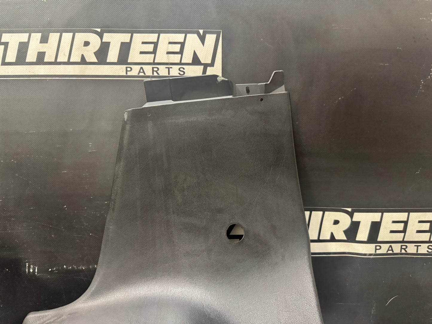 97-04 C5 CORVETTE LEFT LH B PILLAR QUARTER TRIM PANEL OEM 10269544 #N342