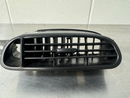 1997-2004 CORVETTE C5 USED OEM CENTER DASH VENT #24-01