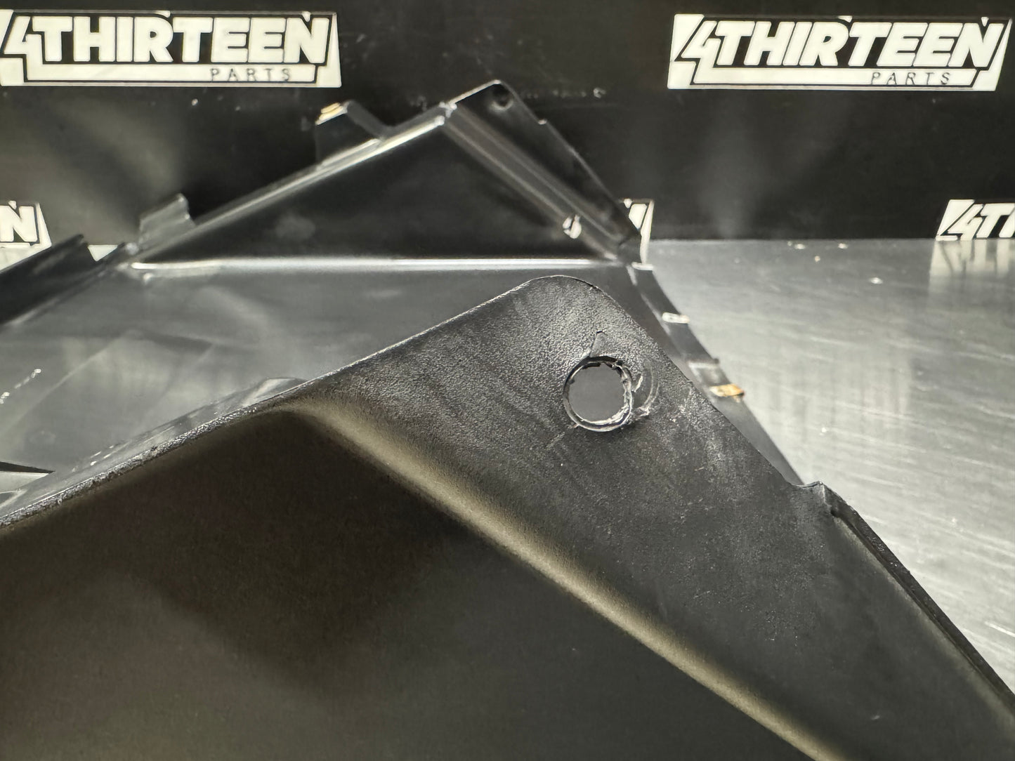 1997-2004 CORVETTE C5 RADIATOR AIR BAFFLE OEM 10254256 #L367