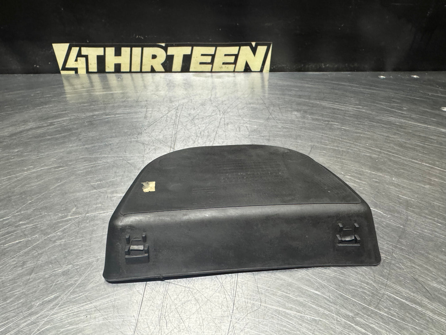 04-06 PONTIAC GTO CENTER CONSOLE RUBBER TRAY LINER #N411