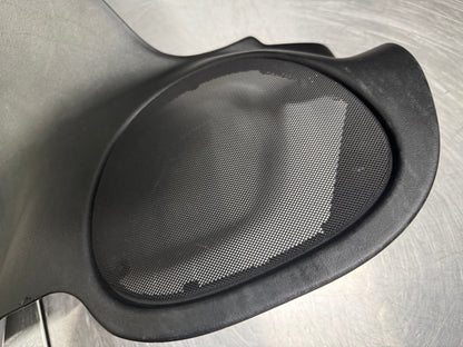 97-04 CORVETTE C5 INTERIOR RH PASSENGER B-PILLAR PANEL 10269543 OEM #N735