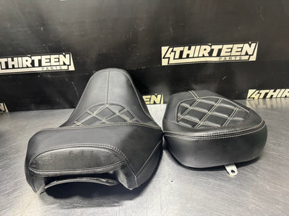 2010 HARLEY DAVIDSON STREET GLIDE 2 UP SEAT #N332