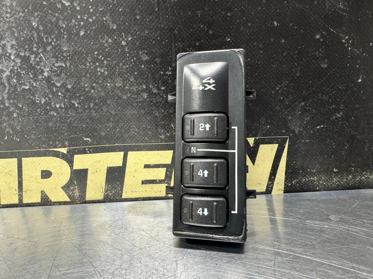 03-06 CHEVY SILVERADO 4WD SWITCH 15164519 OEM #X38