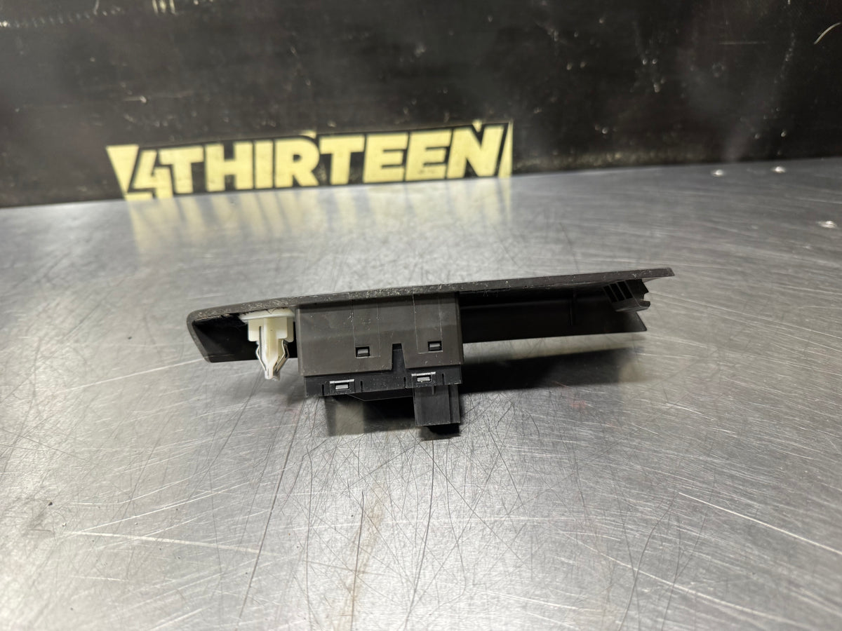 10-14 FORD MUSTANG LH DRIVER WINDOW SWITCH AR33-14A564-ADW OEM #N753