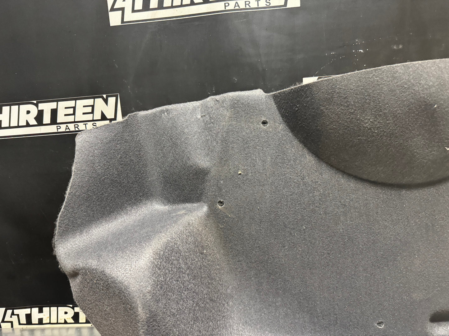 04-06 PONTIAC GTO TRUNK GAS TANK COVER CARPET LINER OEM #N490