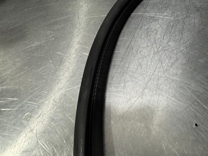 1997-2004 CORVETTE C5 CONVERTIBLE TRUNK / DECK LID WEATHER STRIP SEAL OEM #N879