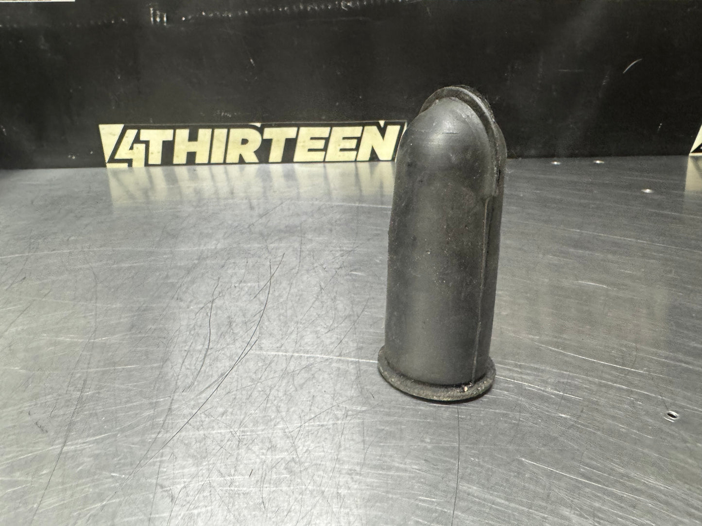 97-04 C5 CORVETTE COWL DRAIN TUBE RUBBER SEAL OEM #N338