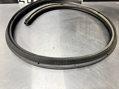 97-04 CORVETTE C5 WIPER COWL SEAL OEM #L89