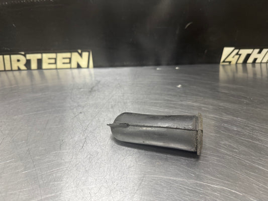 97-04 C5 CORVETTE COWL DRAIN TUBE RUBBER SEAL OEM #N340