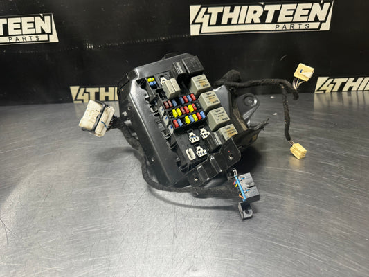 04-06 PONTIAC GTO CABIN FUSE BOX OEM #N341