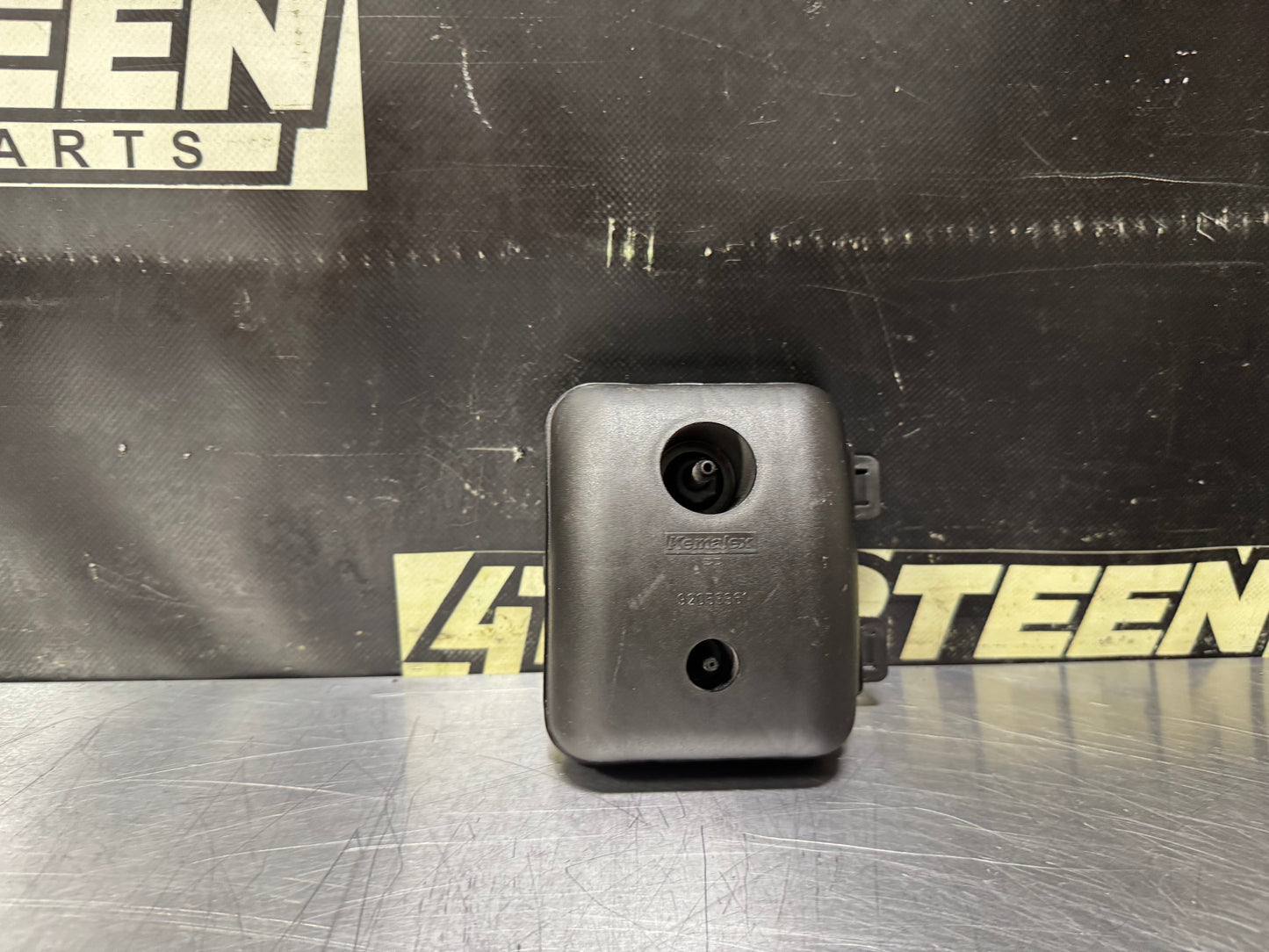 04-06 PONTIAC GTO HVAC VACUUM RESERVOIR TANK 92053361 OEM #N713