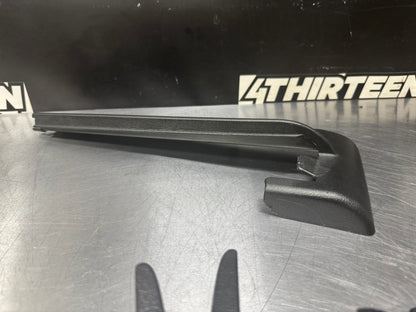 04-06 PONTIAC GTO FRONT LH SEAT RAIL TRIM SET OEM #L406