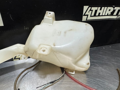 94-01 ACURA INTEGRA WINDSHIELD WASHER RESERVOIR W/ PUMPS OEM #N653